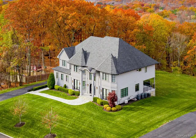 $3,999,000 | 9 Klingher Court, Pomona, NY 10970