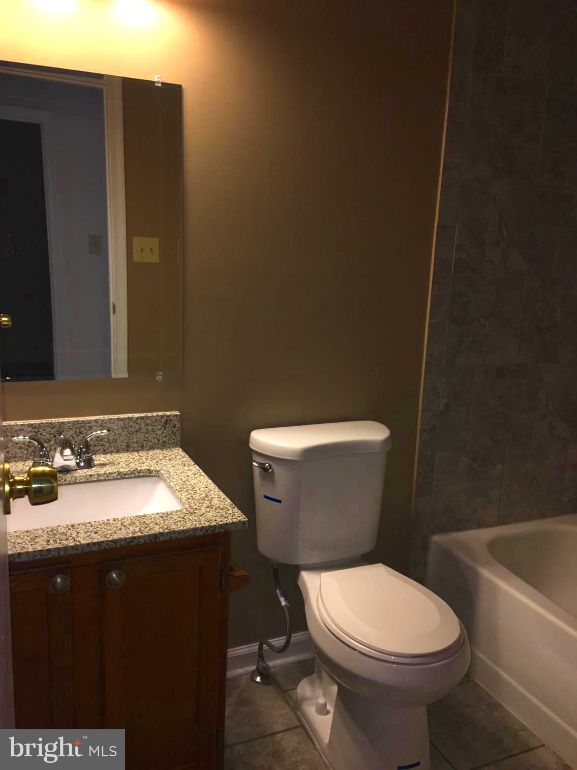 7357 Rokeby Drive Manassas, VA 20109 - Photo 22 of 30 Bath