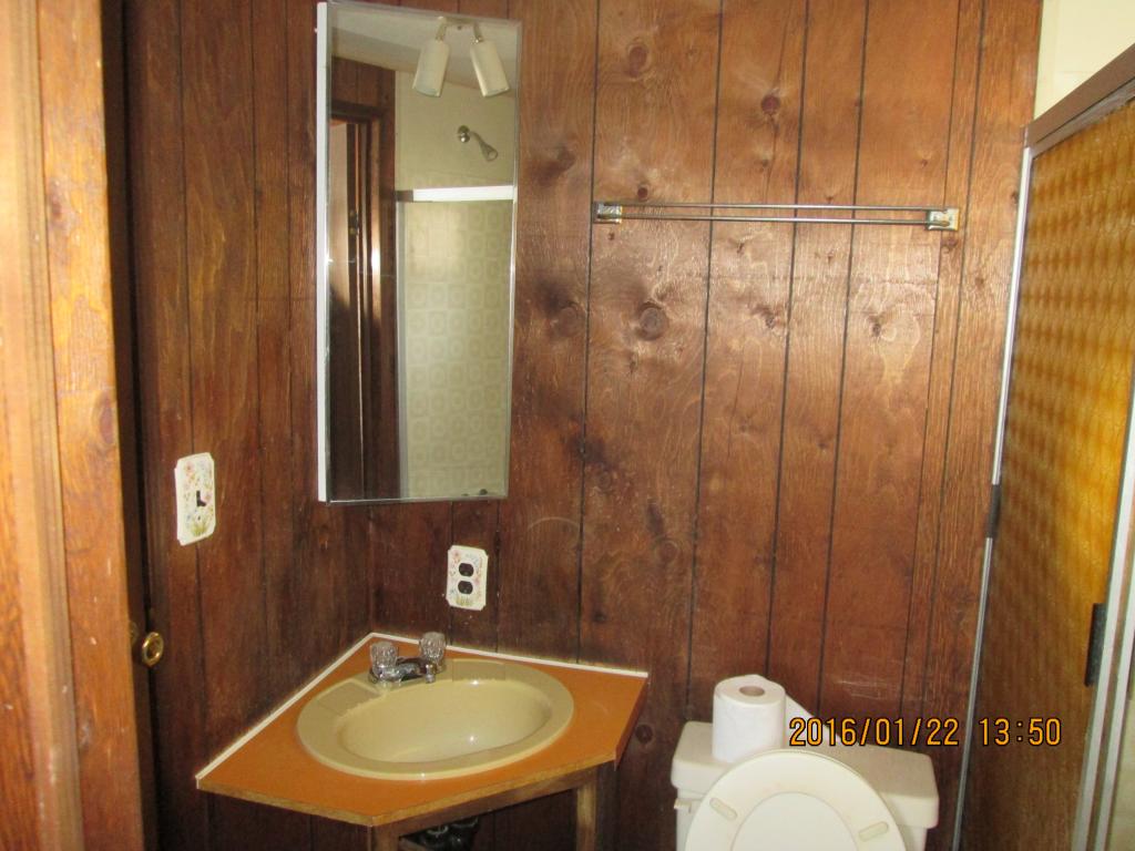 72 Kendall Pond Road Derry, NH 03038 - Photo 9 of 23