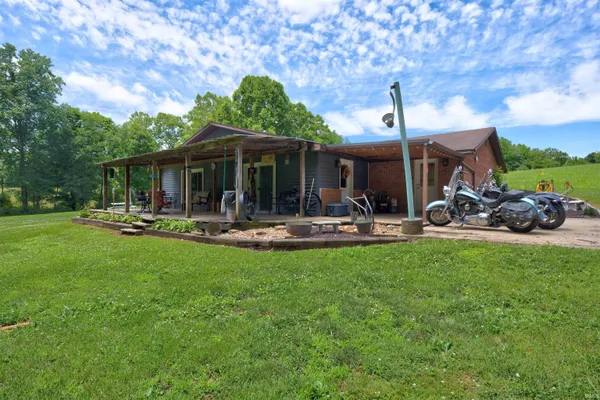 $250,000 | 13407 Deer Creek Road, Tell City, IN 47586