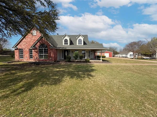 $542,000 | 4014 Farm To Market Road 664, Waxahachie, TX 75167