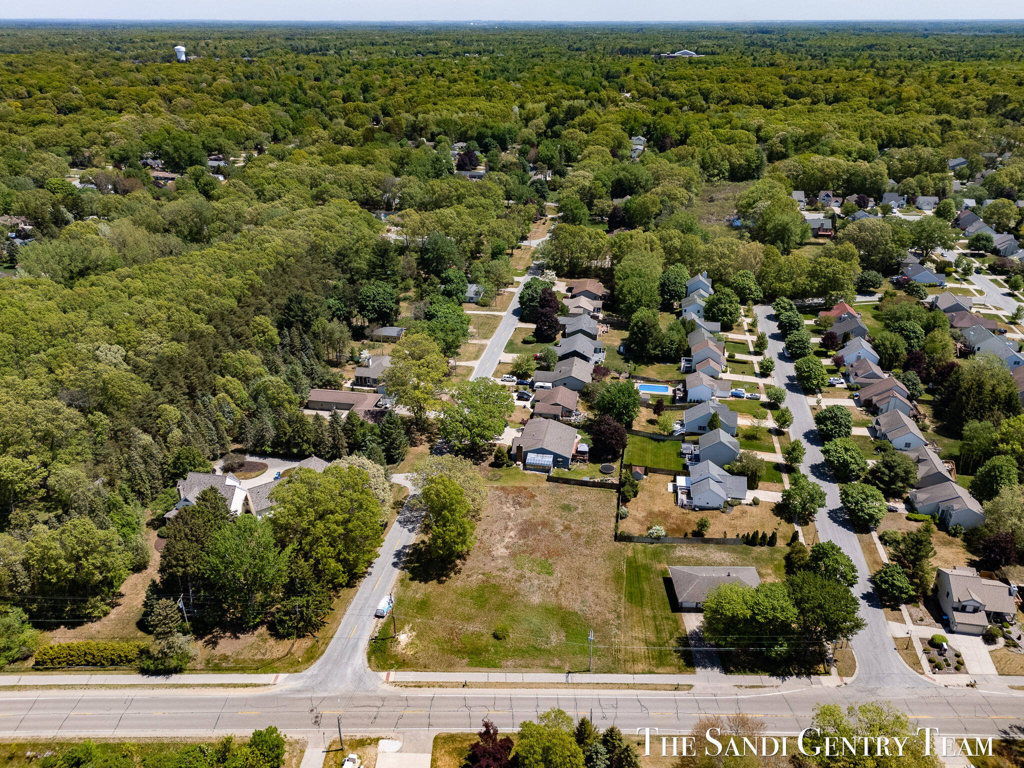 Rannes St Spring Lake Spring Lake, MI 49456 - Photo 15 of 16 DJI_20260522131935_0028_D