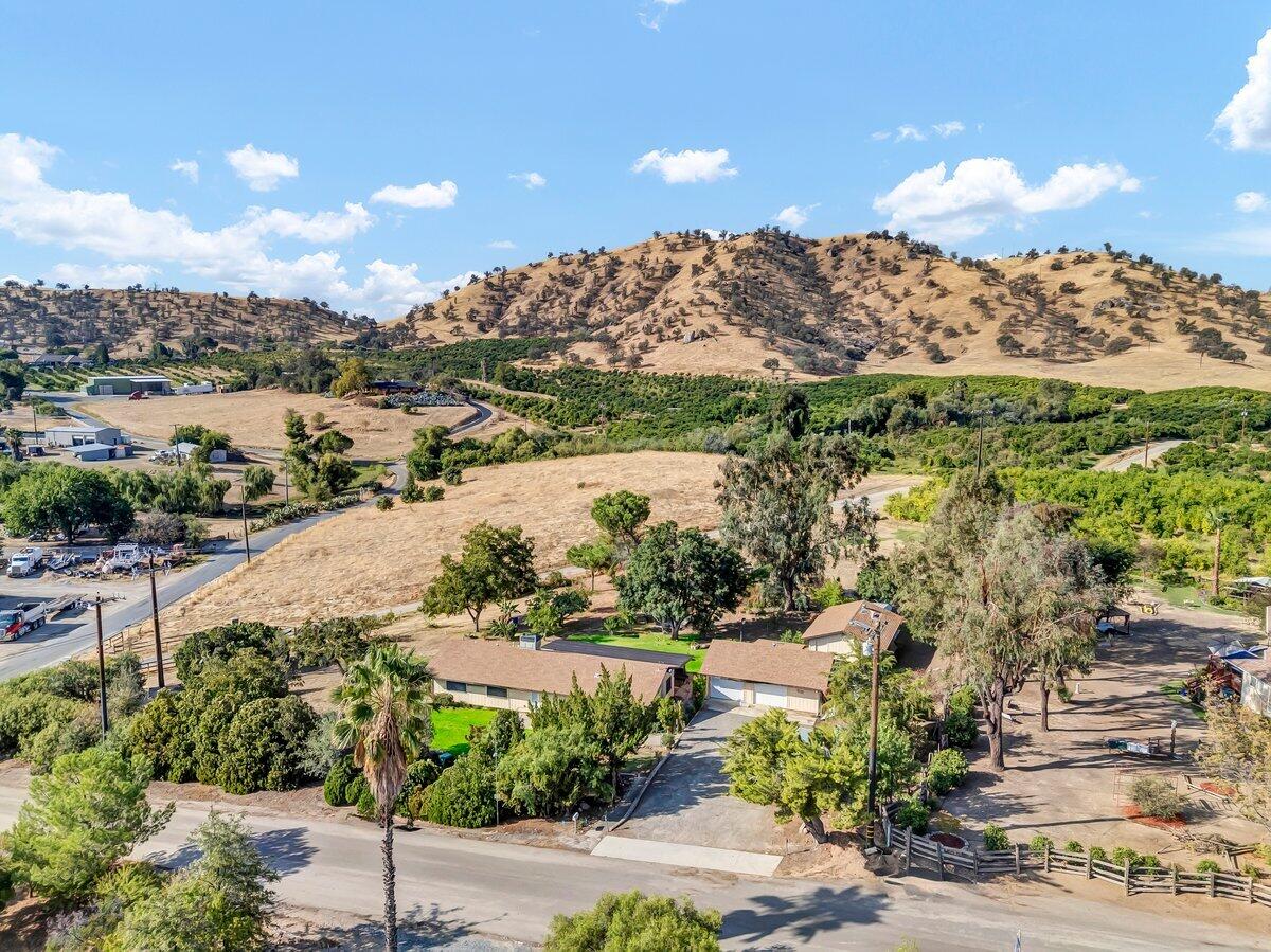 34719 Wilson Drive Springville, CA 93265 - Photo 6 of 34 07