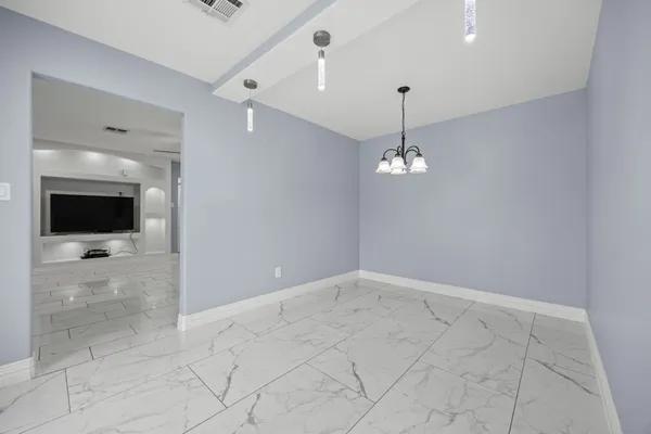 $1,900 | 15303 Tonya Drive, Houston, TX 77060