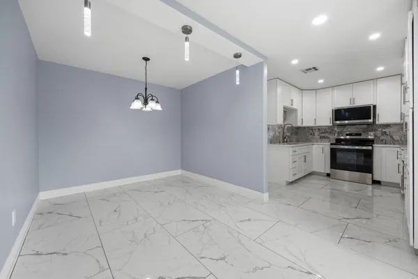 $1,900 | 15303 Tonya Drive, Houston, TX 77060