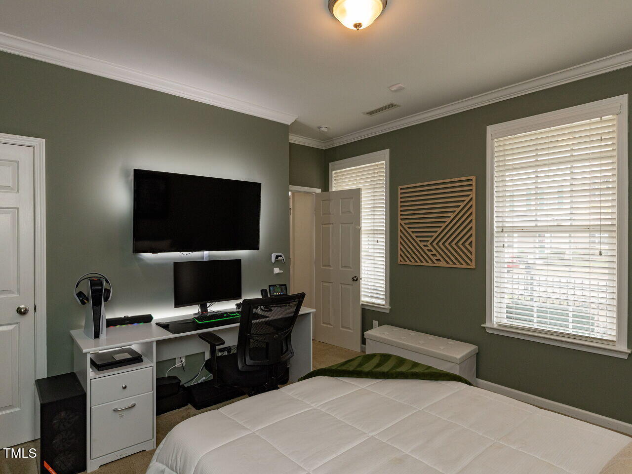 946 Ileagnes Road Raleigh, NC 27603 - Photo 2 of 31 Downstairs bedroom