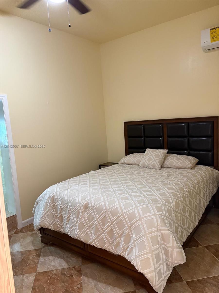 15470 Southwest 47th Street Miami, FL 33185 - Photo 9 of 10