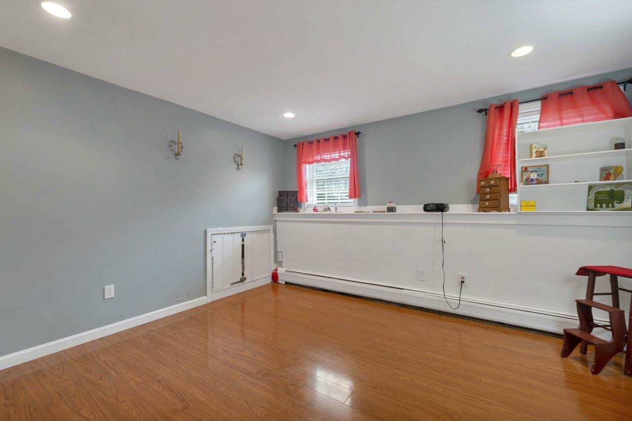 14 North Salem Road, Unit A Hampstead, NH 03841 - Photo 28 of 39