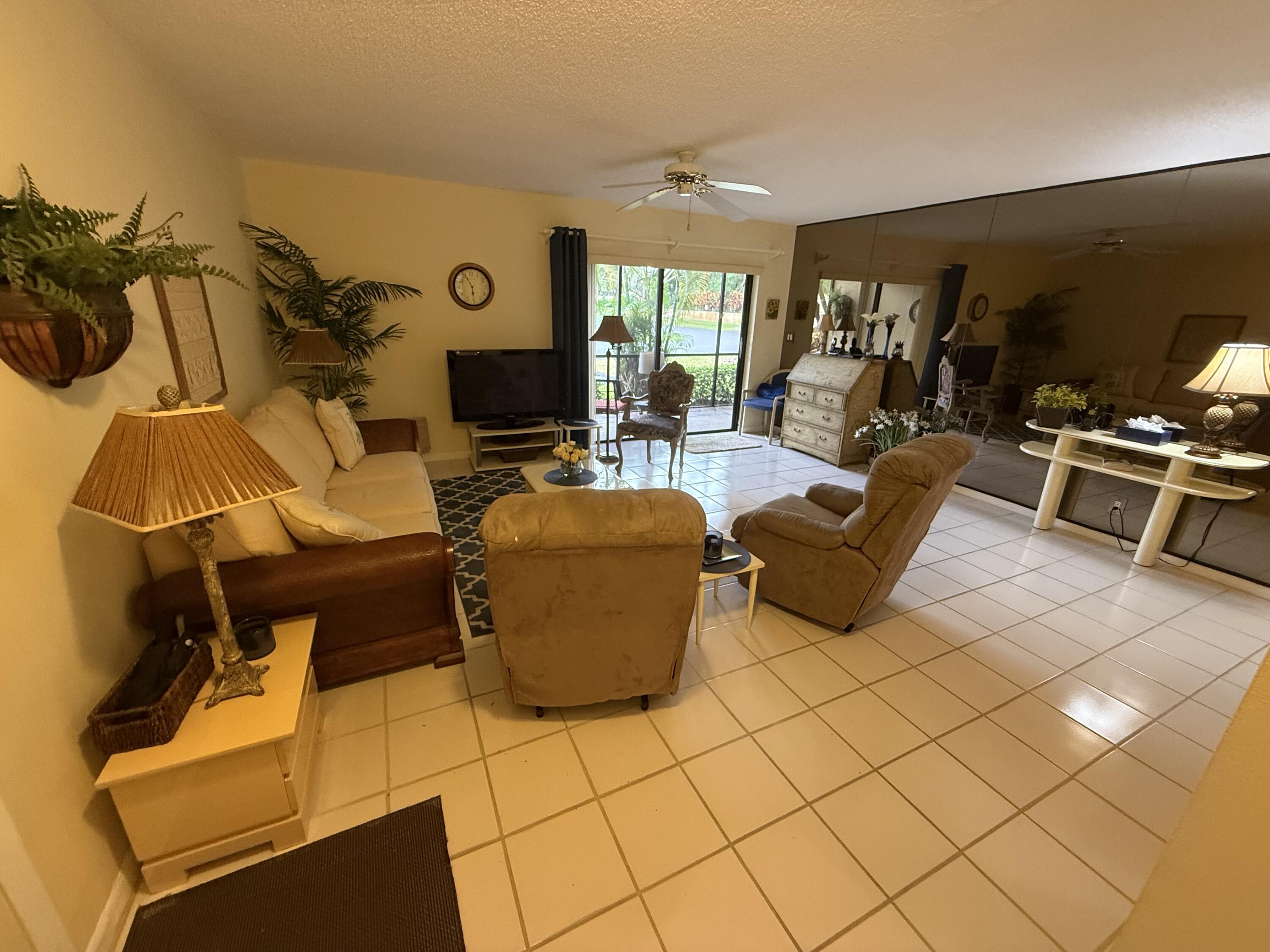 147 Deer Creek Boulevard, Unit 402 Deerfield Beach, FL 33442 - Photo 15 of 81 IMG_2542