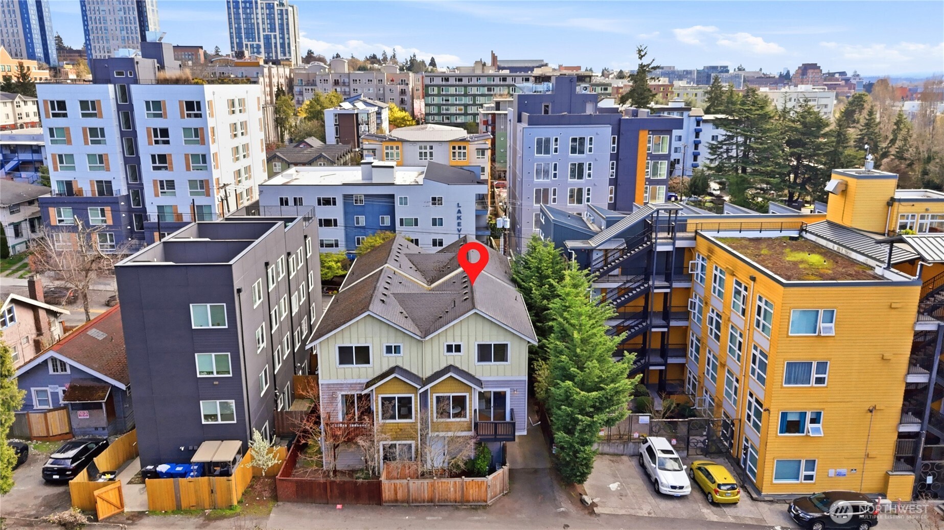 4037 7th Avenue Northeast, Unit A Seattle, WA 98105 - Photo 29 of 35
