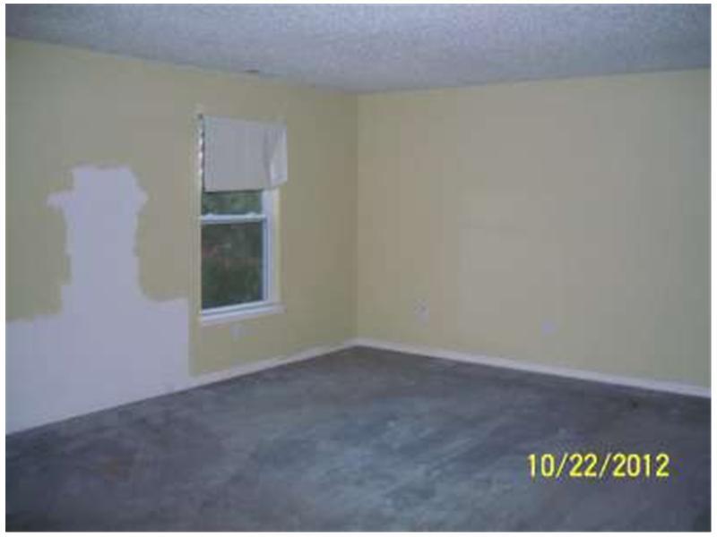 10788 Ravelle Road Indianapolis, IN 46234 - Photo 6 of 8 Gallery Image 6