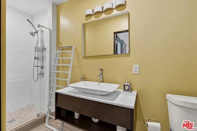 $8,500 | 10915 Ayres Avenue, Los Angeles, CA 90064