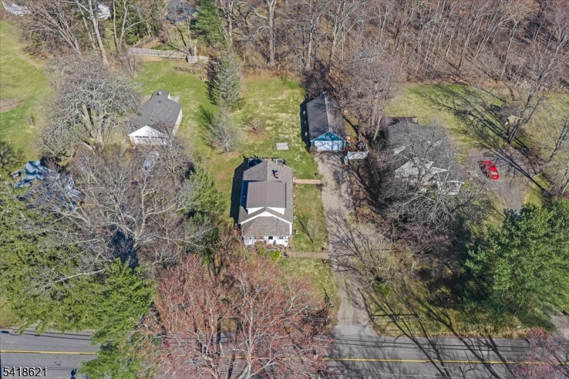 25 Millbrook Road New Vernon, NJ 07976 - Photo 17 of 20