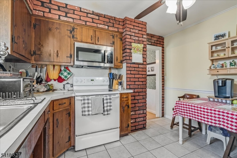 25 Millbrook Road New Vernon, NJ 07976 - Photo 7 of 20