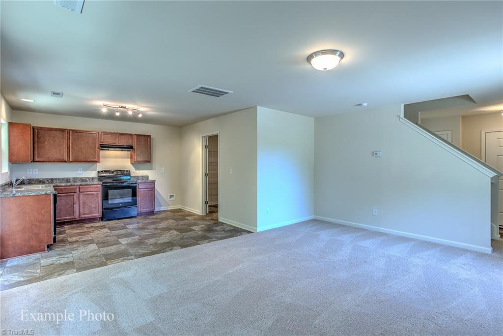 2102 West Simpson Road Burlington, NC 27217 - Photo 8 of 26 Gallery Image 8