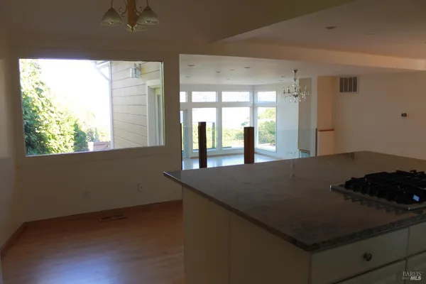 $8,950 | 230 Diviso Street, Tiburon, CA 94920