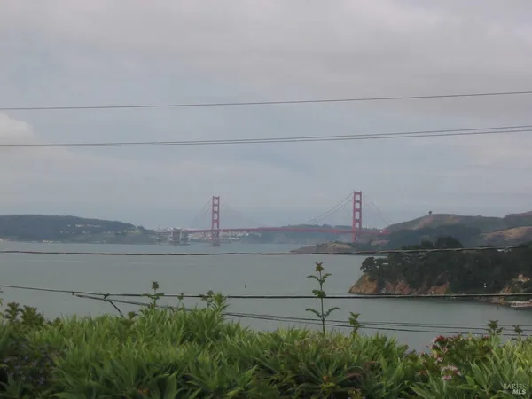 $8,950 | 230 Diviso Street, Tiburon, CA 94920