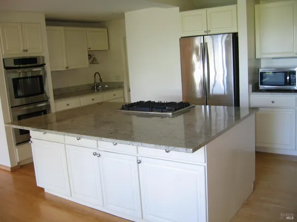 $8,950 | 230 Diviso Street, Tiburon, CA 94920