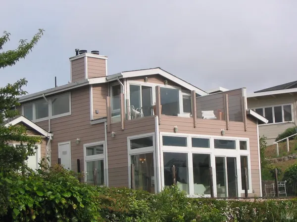 $8,950 | 230 Diviso Street, Tiburon, CA 94920