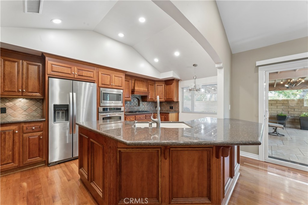 24302 Vista Ridge Drive Valencia, CA 91355 - Photo 14 of 36