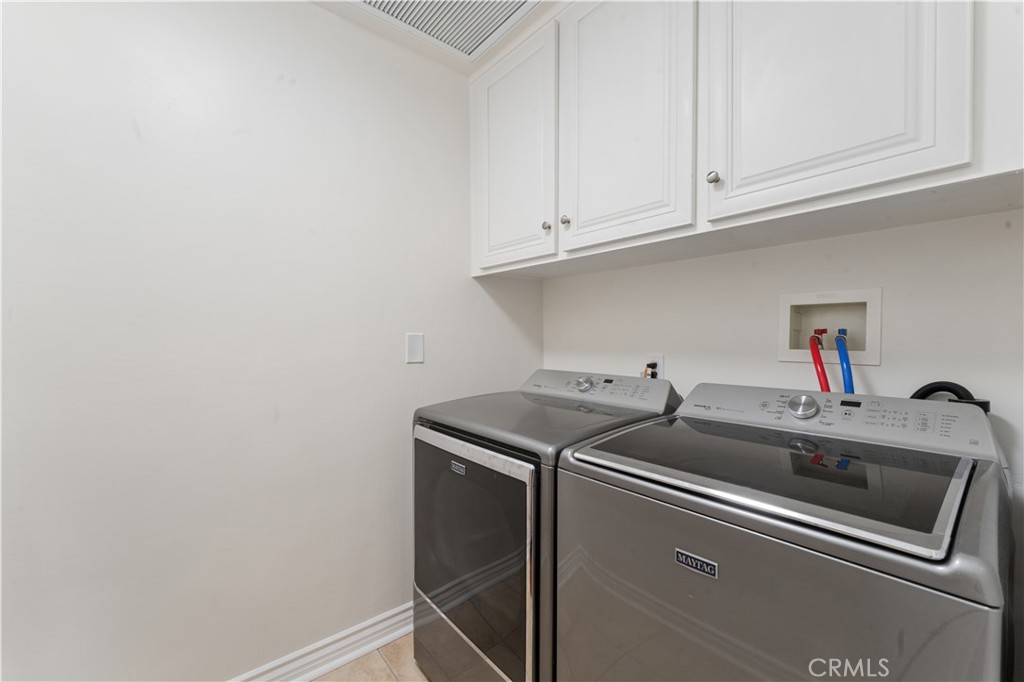 24302 Vista Ridge Drive Valencia, CA 91355 - Photo 26 of 36