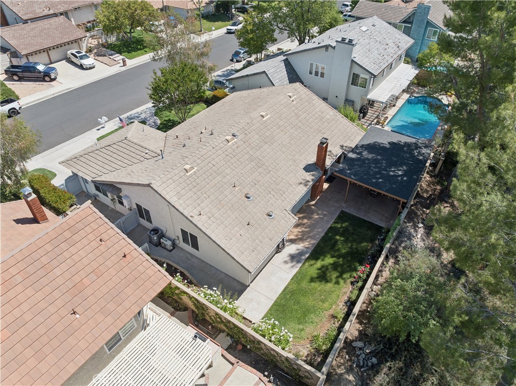24302 Vista Ridge Drive Valencia, CA 91355 - Photo 6 of 36