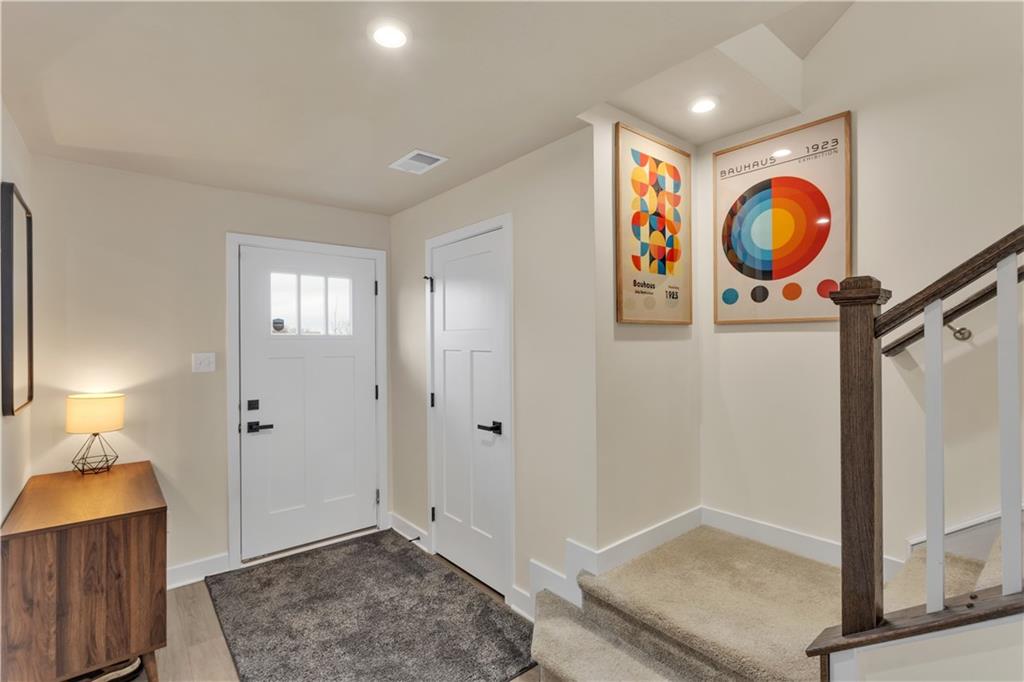 4902 Spruce Road Gibsonia, PA 15044 - Photo 3 of 28 Gallery Image 3