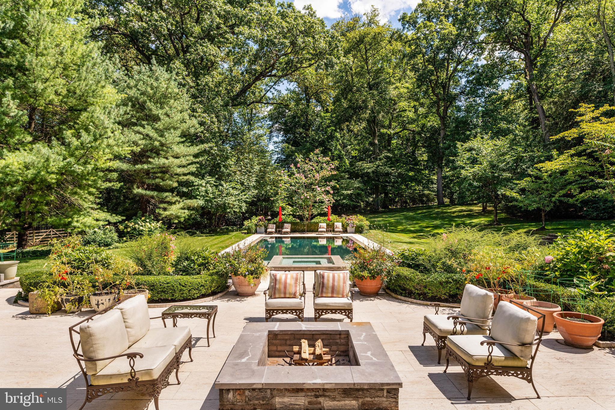 545 Avonwood Road Haverford, PA 19041 - Photo 4 of 86