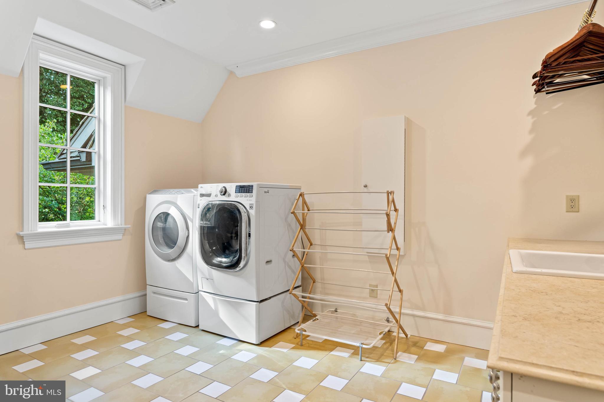 545 Avonwood Road Haverford, PA 19041 - Photo 62 of 86 a utility room with dryer and washer