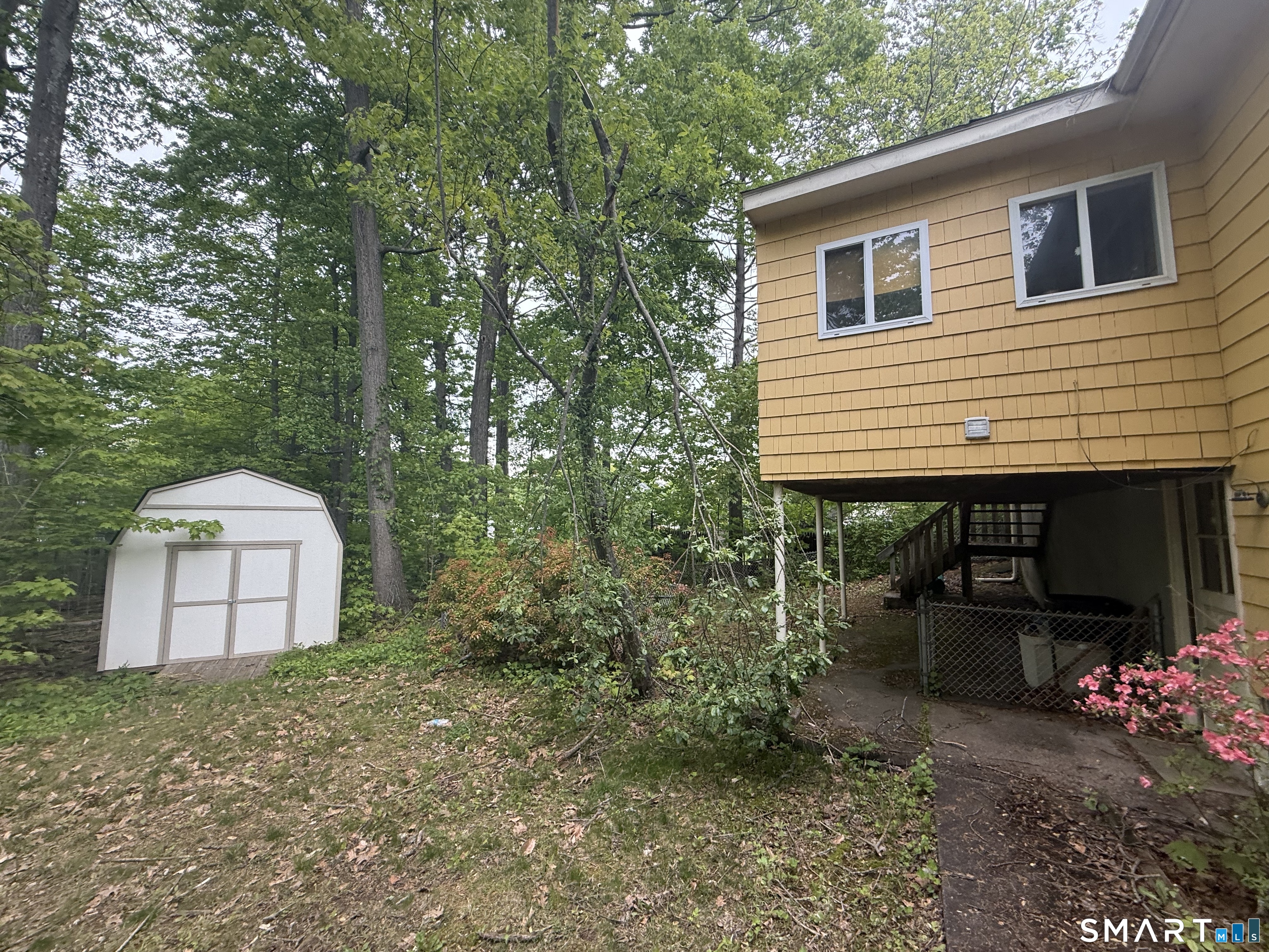 55 Metacomet Road Plainville, CT 06062 - Photo 3 of 21