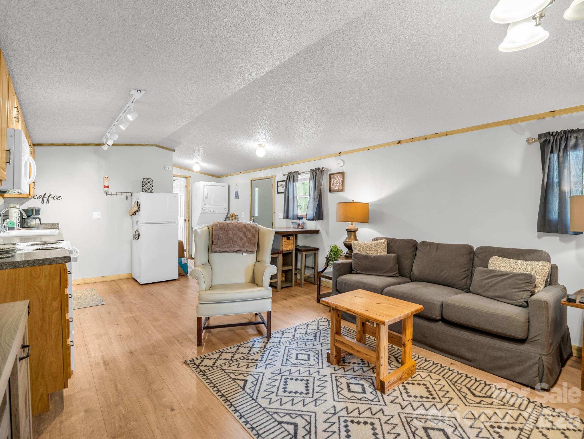 144 Clayton Road Arden, NC 28704 - Photo 12 of 30 Gallery Image 12