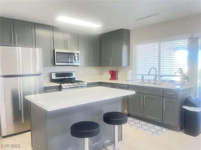 $2,750 | 4194 Greenpoint Street, Las Vegas, NV 89147