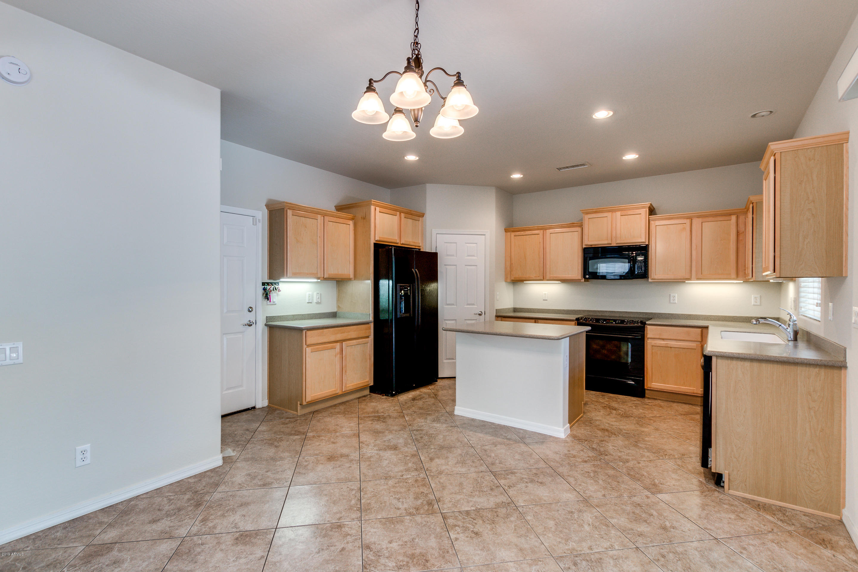 2156 West Kathleen Road Phoenix, AZ 85023 - Photo 11 of 60 12-Kathleen
