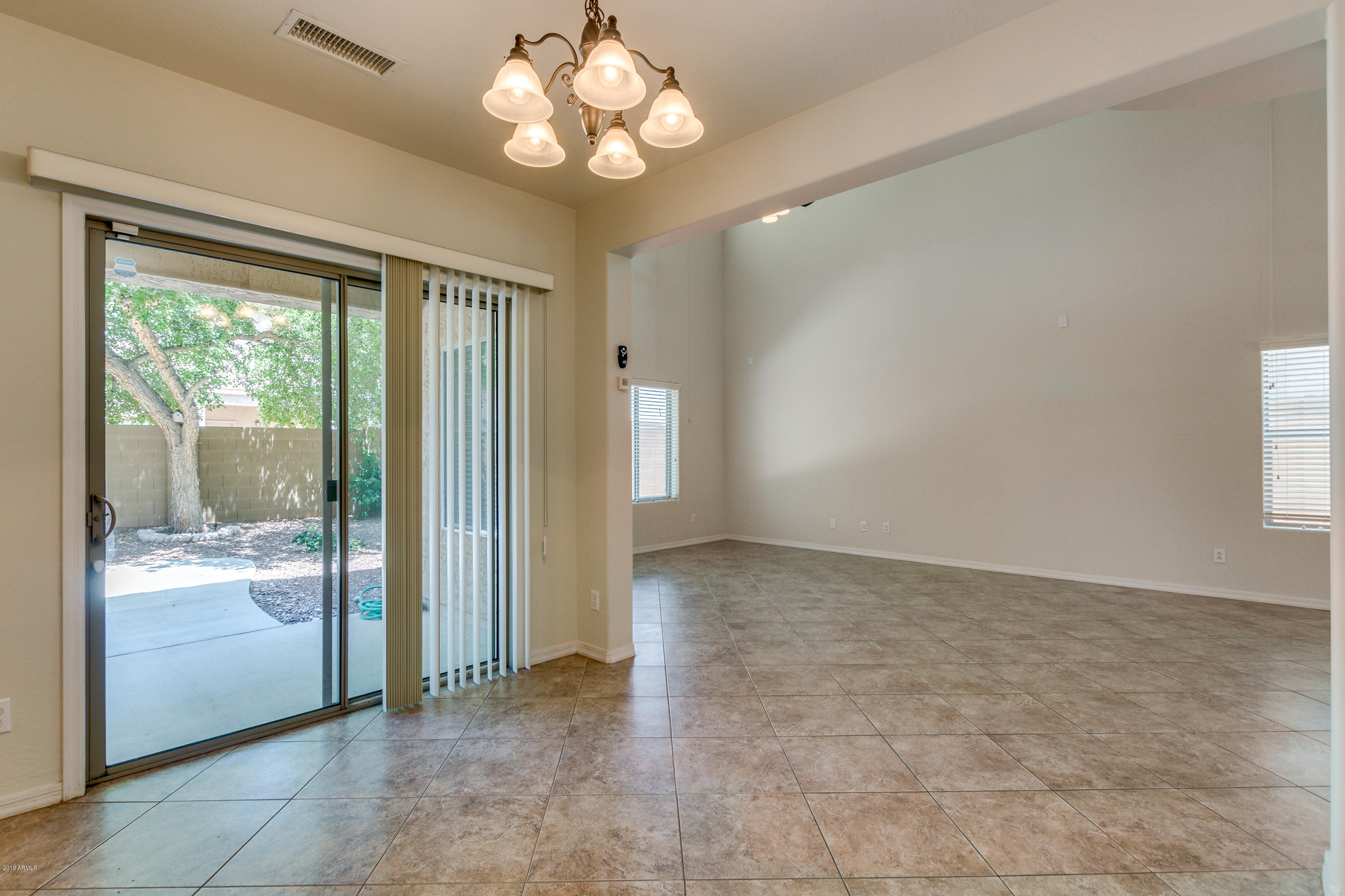 2156 West Kathleen Road Phoenix, AZ 85023 - Photo 19 of 60 19-Kathleen