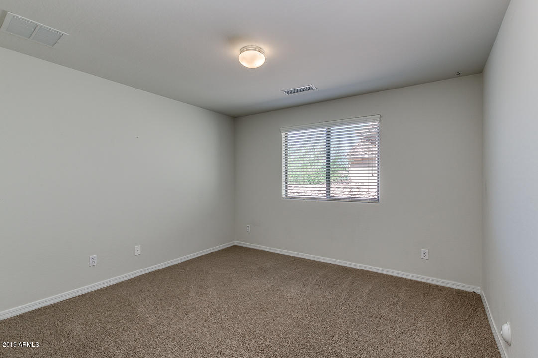 2156 West Kathleen Road Phoenix, AZ 85023 - Photo 30 of 60 03-Kathleen Reshoot (1)