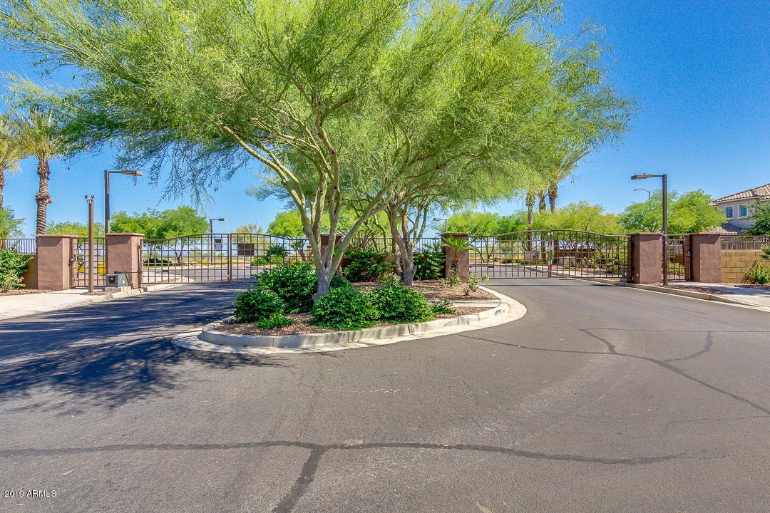 2156 West Kathleen Road Phoenix, AZ 85023 - Photo 59 of 60 01-Kathleen Reshoot (1)