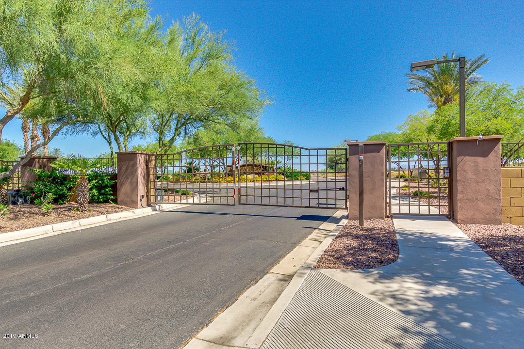 2156 West Kathleen Road Phoenix, AZ 85023 - Photo 60 of 60 02-Kathleen Reshoot (1)