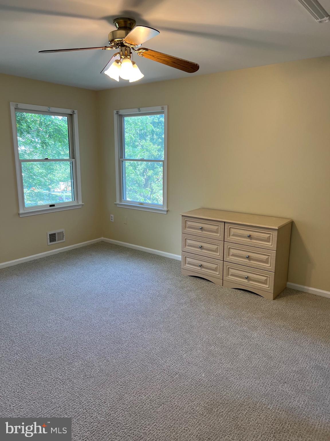 405 Yeoman Road Manahawkin, NJ 08050 - Photo 12 of 16 Gallery Image 12