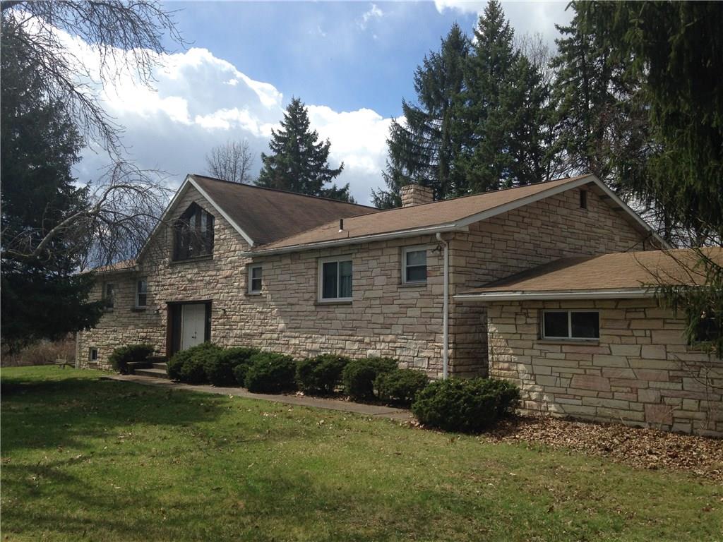 466 Thompsonville Road Canonsburg, PA 15317 - Photo 2 of 23 Gallery Image 2