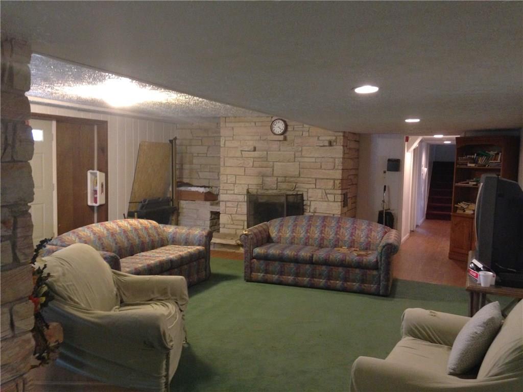 466 Thompsonville Road Canonsburg, PA 15317 - Photo 17 of 23 Gallery Image 17