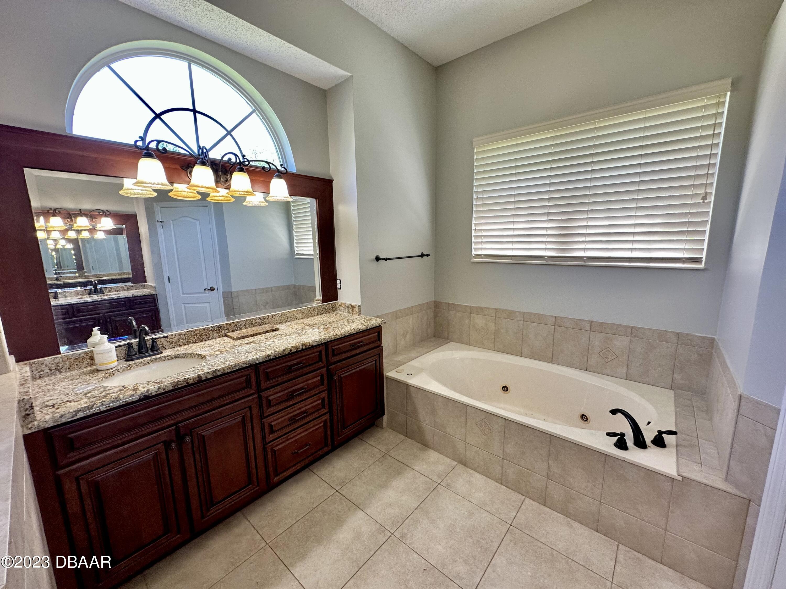 17 Crescent Lake Way Ormond Beach, FL 32174 - Photo 35 of 50 IMG_2957