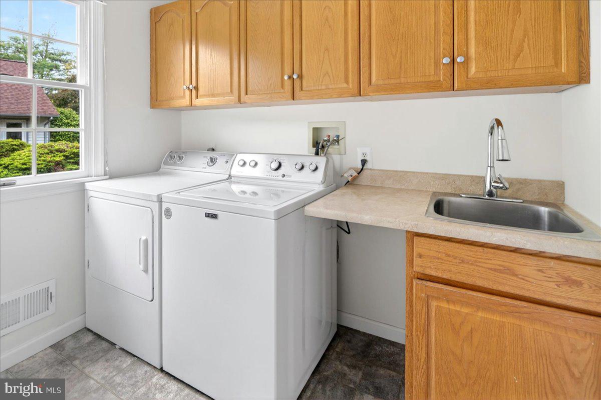 28 Baldwin Street Pennington, NJ 08534 - Photo 20 of 50