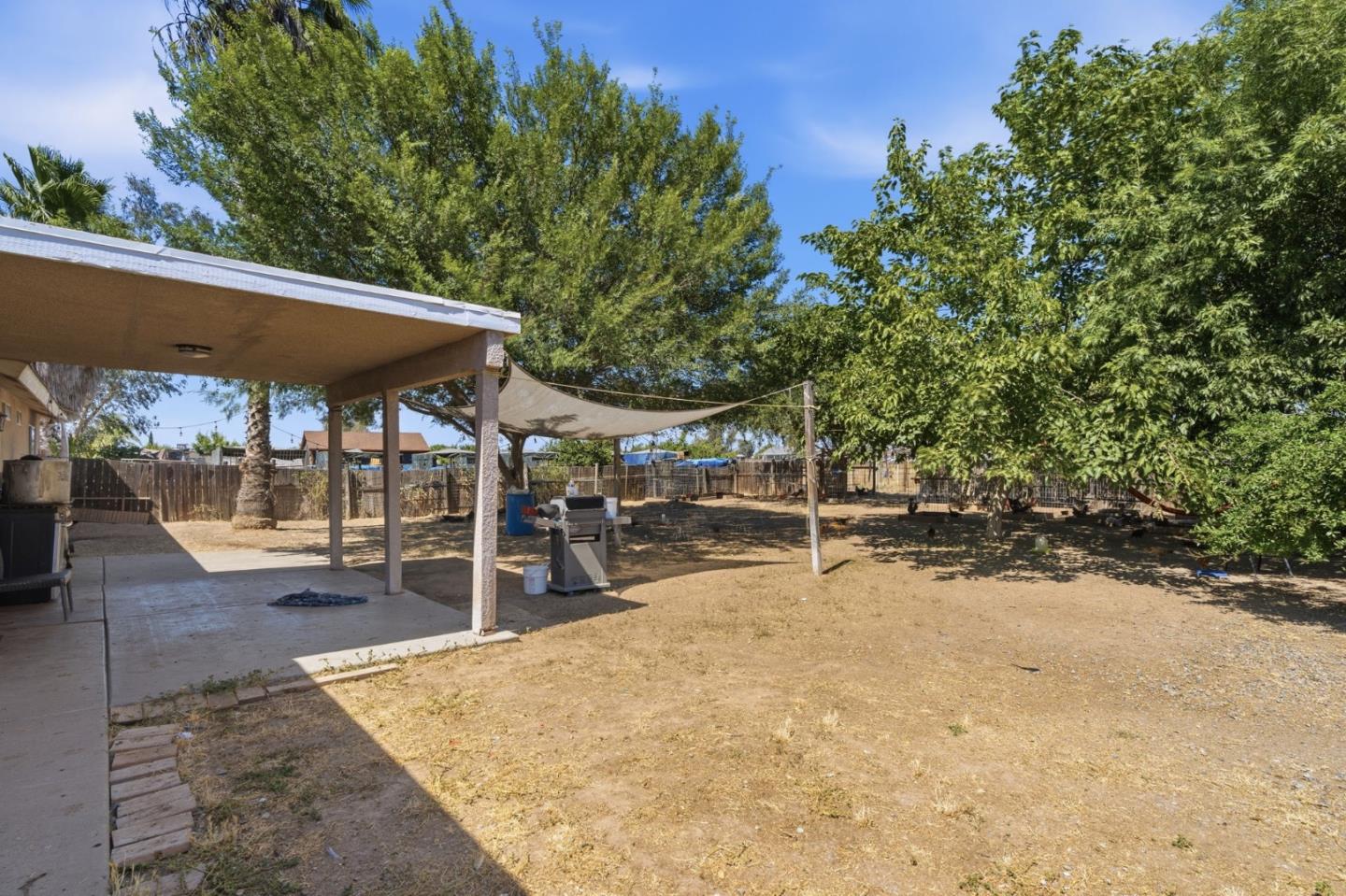 20105 Olympia Road Madera, CA 93638 - Photo 15 of 32
