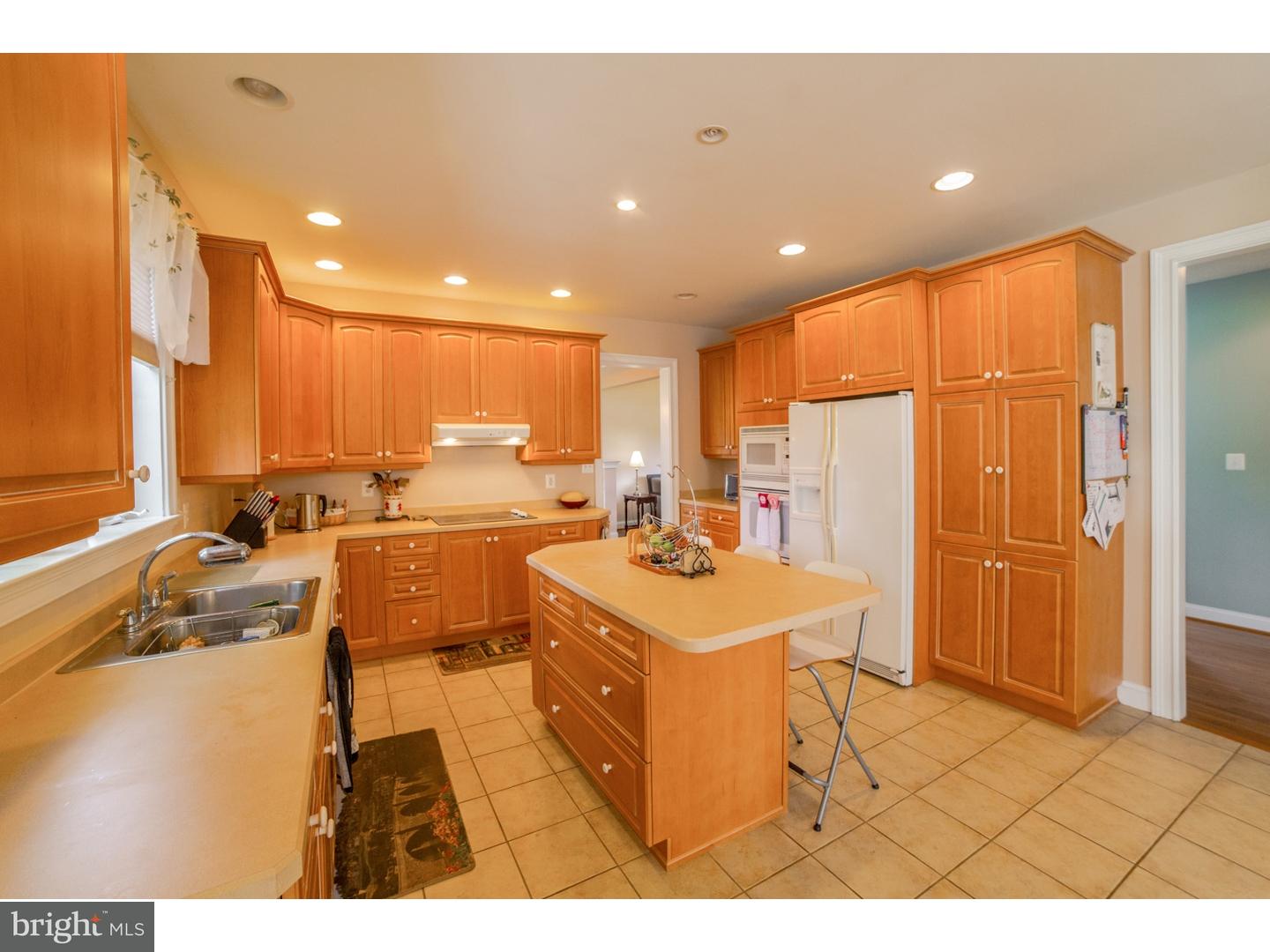 2910 Eagleville Road Audubon, PA 19403 - Photo 13 of 25 Kitchen