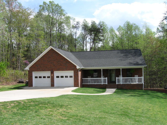 87 Ellsworth Court Ridgeway, VA 24148 - Photo 1 of 12 87 Ellsworth Ct.