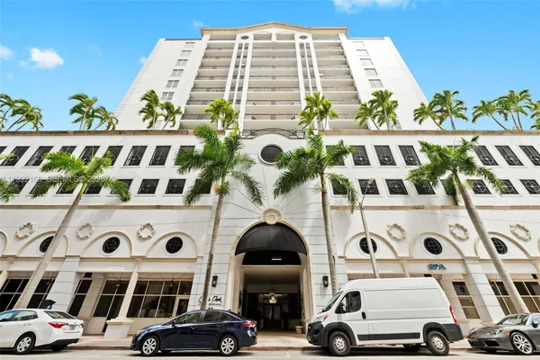 $550,000 | 357 Almeria Avenue, Unit 1006, Coral Gables, FL 33134