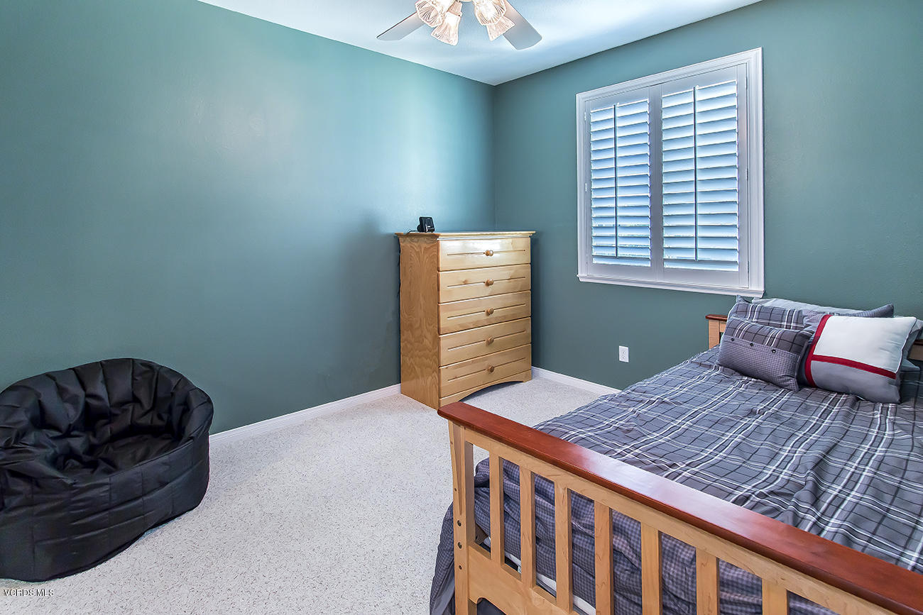 14302 Peach Hill Road Moorpark, CA 93021 - Photo 22 of 46 32Bedroom3