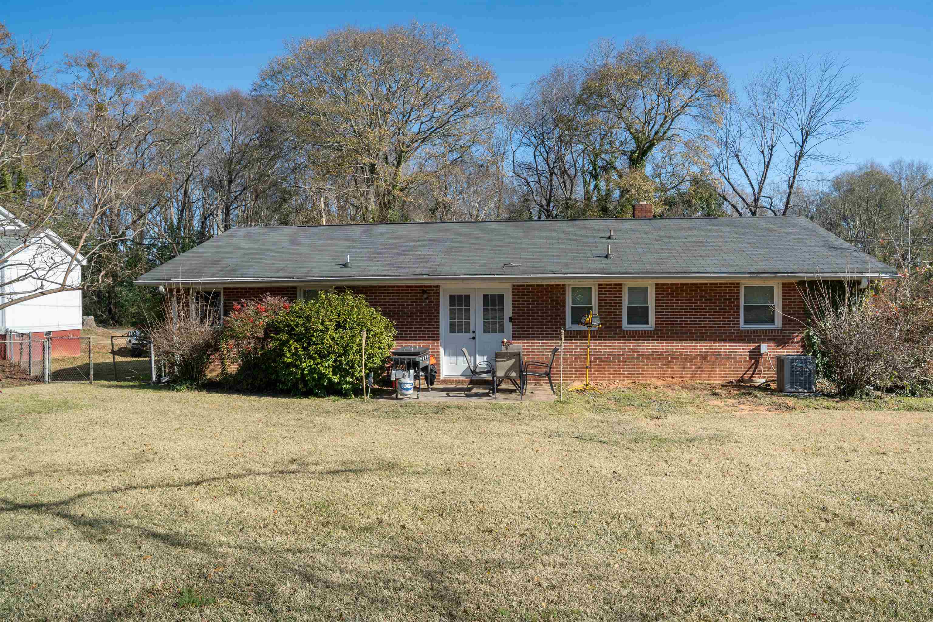 1030 Mayview Street Spartanburg, SC 29303 - Photo 8 of 42