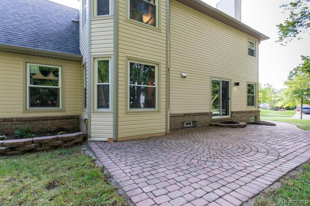 39860 Squire Road Novi, MI 48375 - Photo 57 of 64
