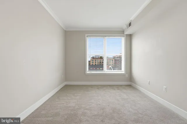 $450,000 | 815 North Patrick Street, Unit 406, Alexandria, VA 22314